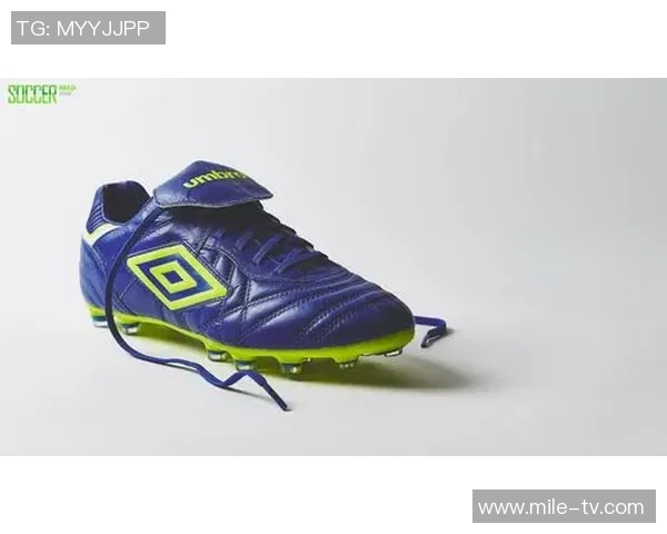 茵宝足球鞋的性能与舒适度全面评测适合不同场地的选择指南 茵宝足球鞋的性能与舒适度全面评测适合不同场地的选择指南