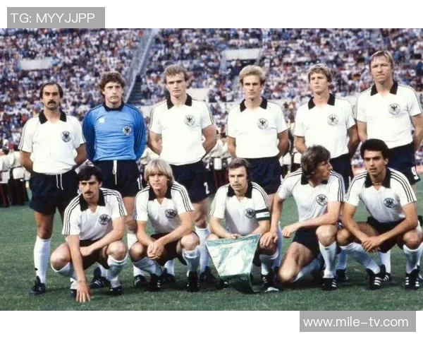 足球历史全景回顾与经典瞬间解析带你领略绿茵场上的传奇故事 足球历史全景回顾与经典瞬间解析带你领略绿茵场上的传奇故事