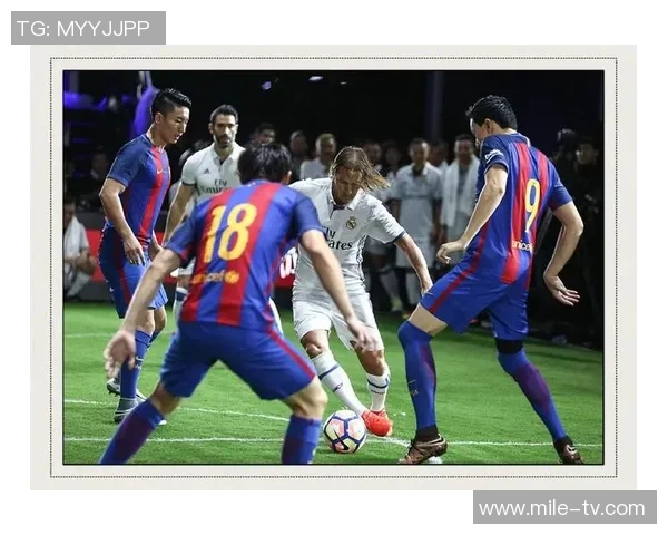 足球盛宴：纵览全球赛事精彩瞬间与球星风采